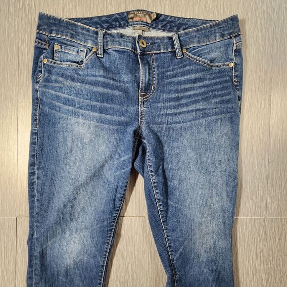 Classic Blue Denim Jeans - Picture 3 of 11